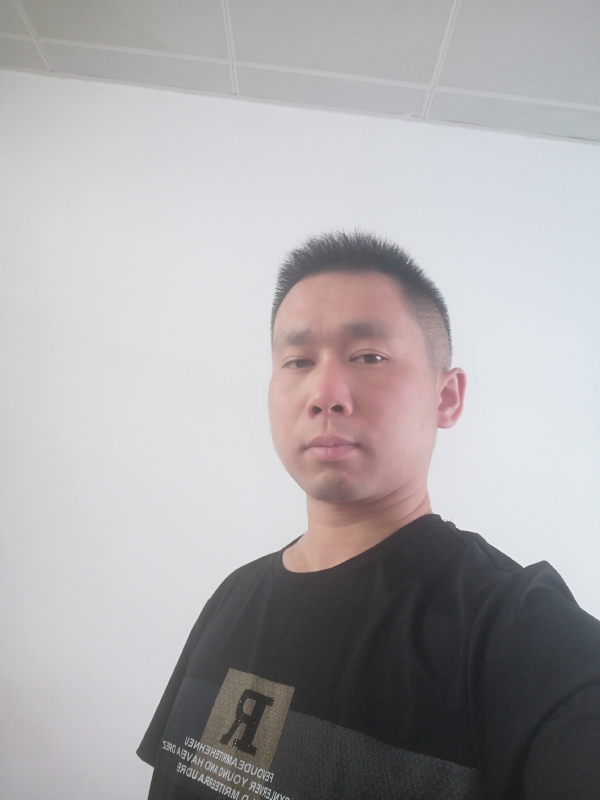 孤独的狼的第一张照片--宜兴蓝颜知己交友网